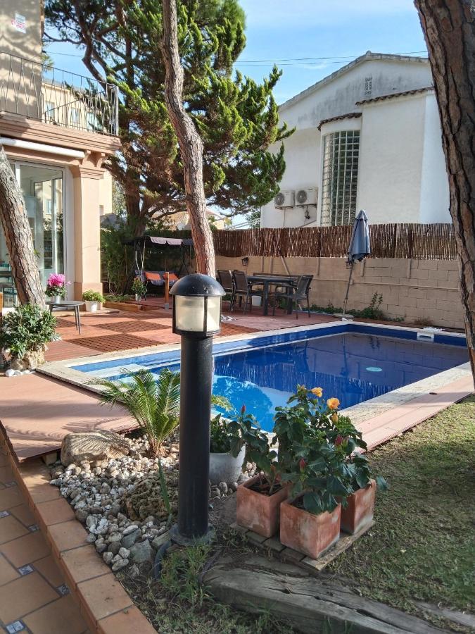 Villa Bella Estanca Castelldefels Εξωτερικό φωτογραφία