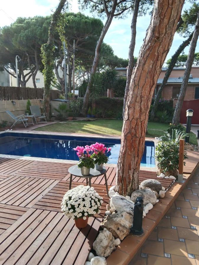 Villa Bella Estanca Castelldefels Εξωτερικό φωτογραφία