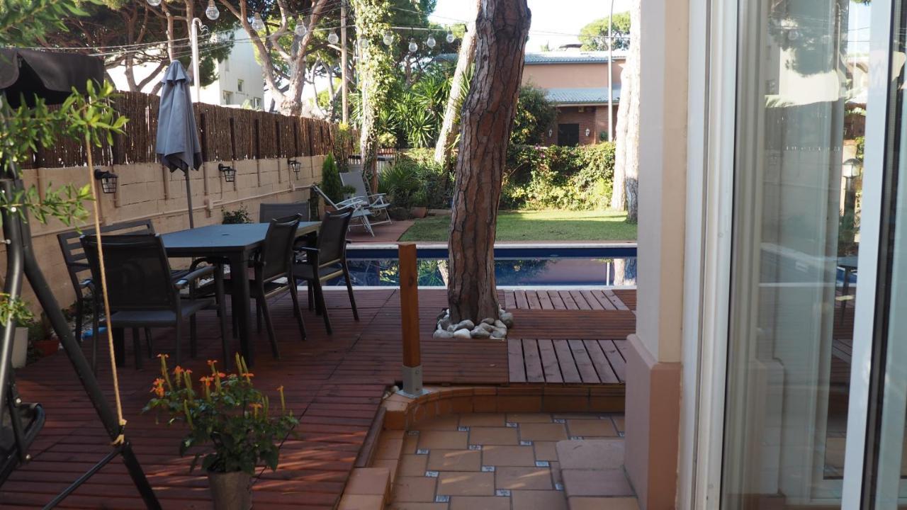 Villa Bella Estanca Castelldefels Εξωτερικό φωτογραφία